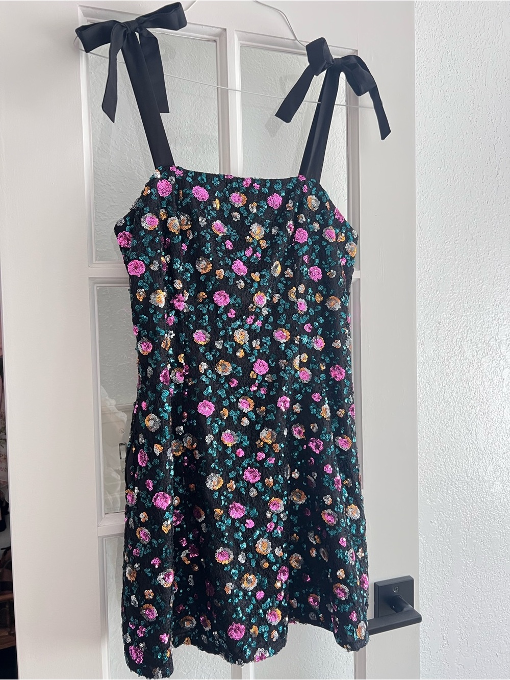 Sequins Black Floral Tie-Shoulder Dress